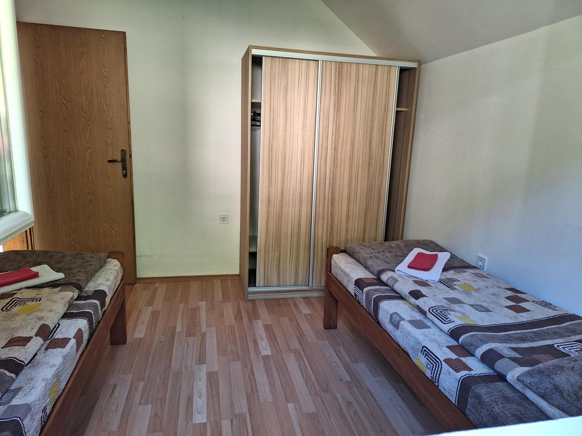 Appartamento Apartman Ognjenovic Plužine Esterno foto