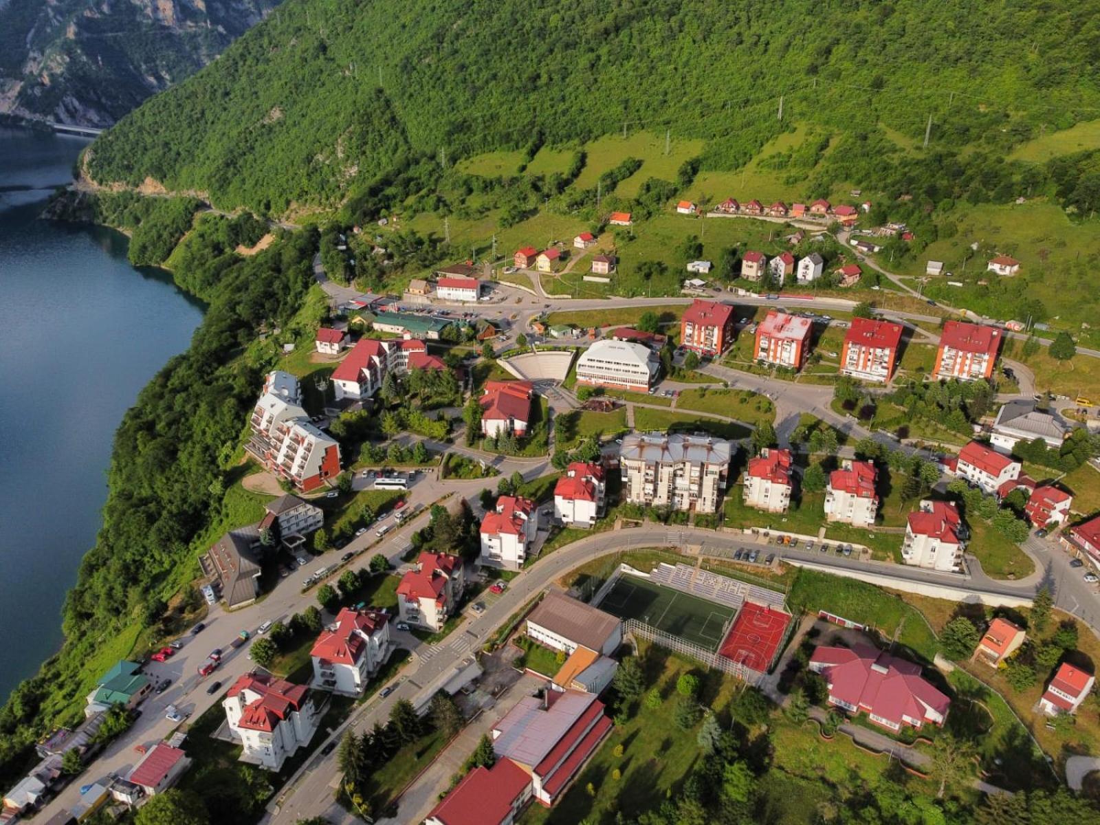 Appartamento Apartman Ognjenovic Plužine Esterno foto